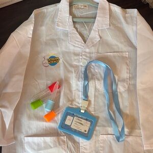 Scientist Costume - White Lab Coat with Science Badge and Accessories